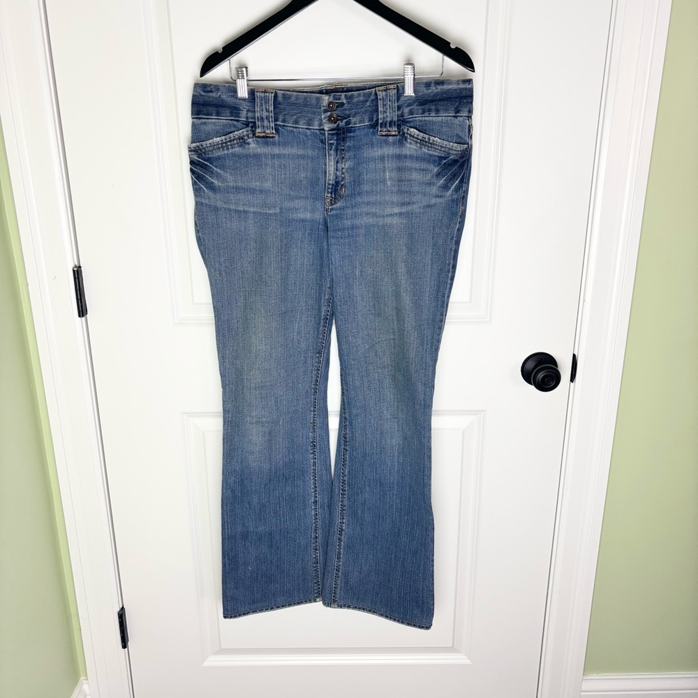 Gap Curvy Low-rise Women's Bootcut Jeans